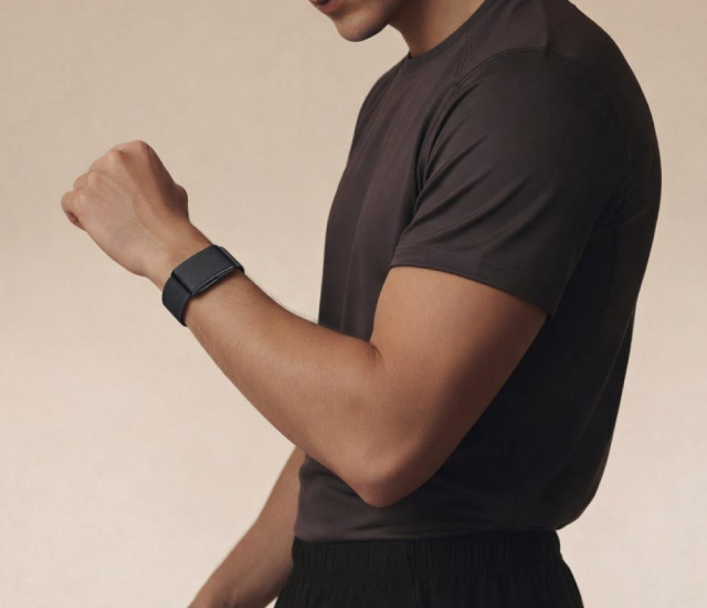 Active Slender トレーニングデバイス Speediance Strap: AI Fitness Wearable at CES 2026