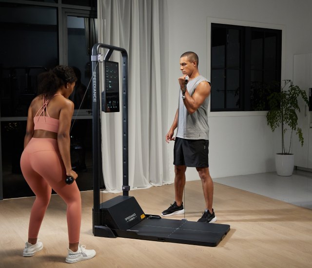 20 Bodyweight Shoulder Exercises to Sculpt All Three Deltoids